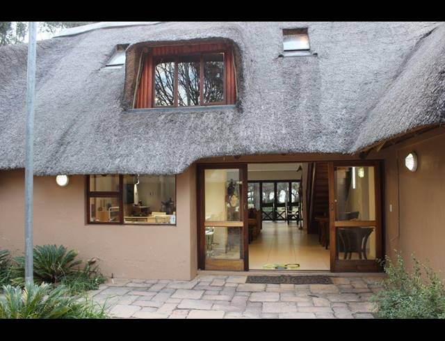 4 BEDROOM HOUSE FOR SALE IN LAKELAND ESTATE
